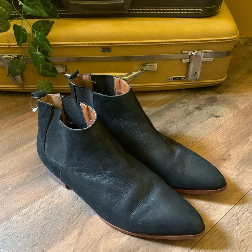 Black ankle booties
